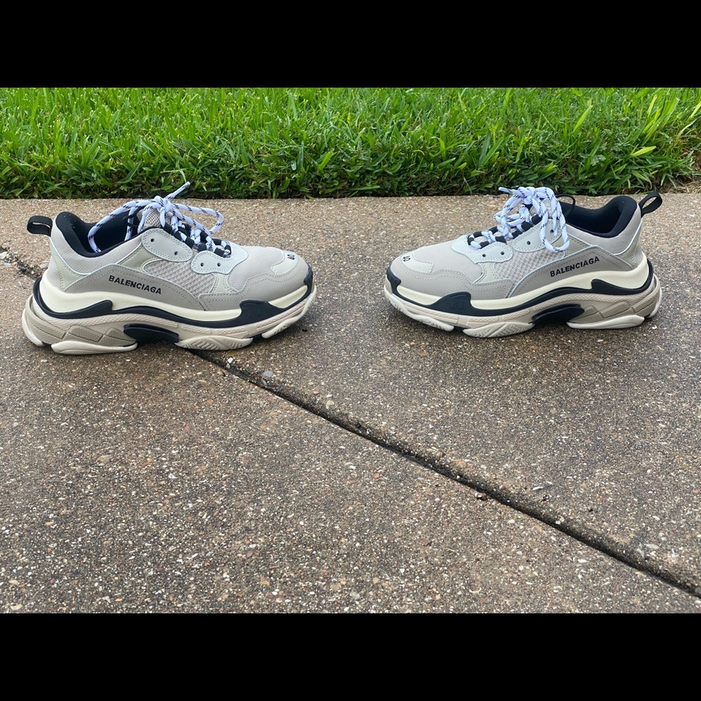 Vanille Balenciaga Triple S🔥